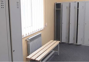 роздягальні та душові